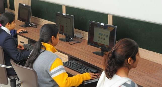 Amity Global Business School Pune Library Facilities photo 1